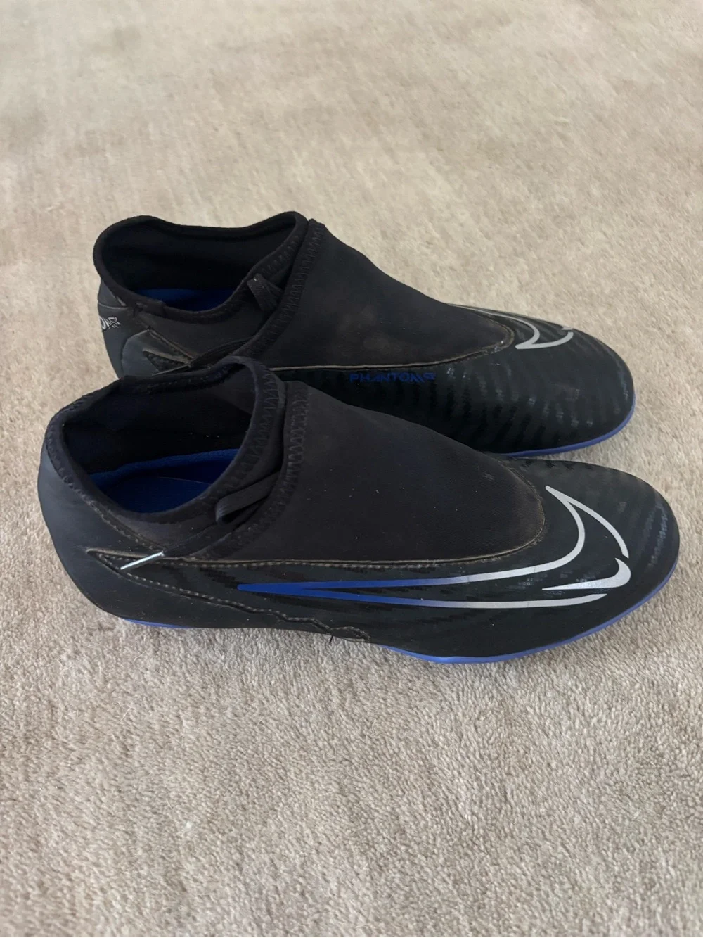 Nike Men's 7 Black Phantom GX FG/MG Soccer Cleats